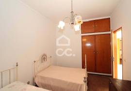 Experience the charm of the Algarve in your own small farm 8 minutes away. of the beaches