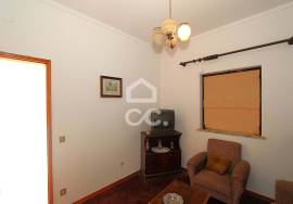 Experience the charm of the Algarve in your own small farm 8 minutes away. of the beaches