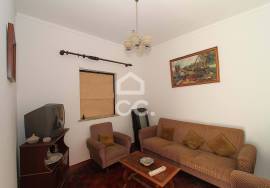 Experience the charm of the Algarve in your own small farm 8 minutes away. of the beaches