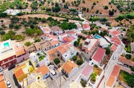 Ruin with Redevelopment Potential in Alcantarilha – Excellent Opportunity