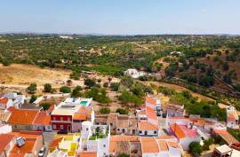Ruin Property for Redevelopment in Alcantarilha – Exceptional Opportunity