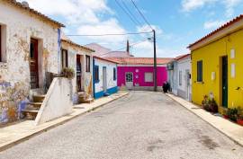 Ruin Property for Redevelopment in Alcantarilha – Exceptional Opportunity