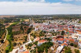 Ruin Property for Redevelopment in Alcantarilha – Exceptional Opportunity