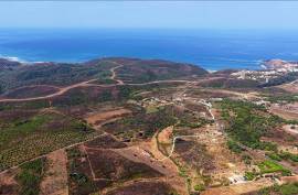 Rustic land with 48000 m2 at 3 km Arrifana beach - Aljezur