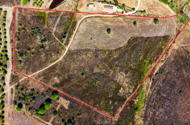 Rustic land with 48000 m2 at 3 km Arrifana beach - Aljezur