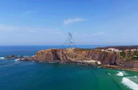 Rustic land with 48000 m2 at 3 km Arrifana beach - Aljezur