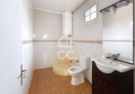 House with Large Areas, Barbecue and Privileged Location in Chaves and close to the accesses of the A24.
