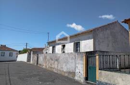 House 2 Bedrooms - São Mateus