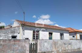 House 2 Bedrooms - São Mateus