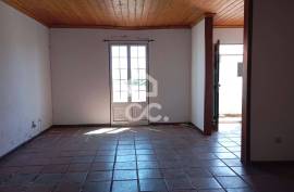 House 2 Bedrooms - São Mateus