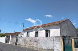 House 2 Bedrooms - São Mateus