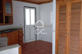 House 2 Bedrooms - São Mateus
