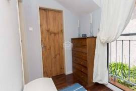 Cottage for sale in the country!