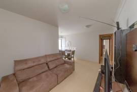 Great semi-furnished apartment, 66m², for sale, 2 bedrooms, 1 suite, 1 parking space, Santana, POA/RS