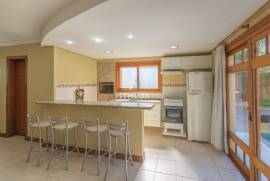 Great semi-furnished apartment, 66m², for sale, 2 bedrooms, 1 suite, 1 parking space, Santana, POA/RS