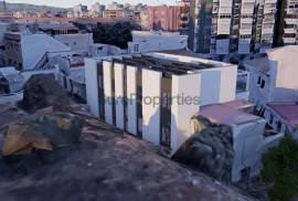 Real Estate Investment Opportunity in Torre del Mar