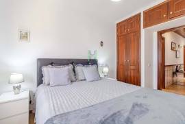 2 Bedroom Apartment for Rent - from OCTOBER to JUNE, in Lagos
