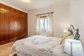2 Bedroom Apartment for Rent - from OCTOBER to JUNE, in Lagos