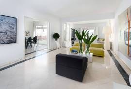 3+1 Bedroom Apartment with Vilamoura Marina View
