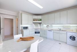 3+1 Bedroom Apartment with Vilamoura Marina View