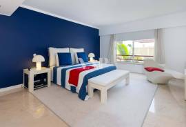 3+1 Bedroom Apartment with Vilamoura Marina View