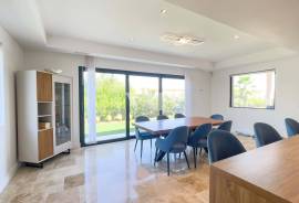 Single Storey 3 Bedroom Villa with Pool, next to Ria Formosa, Faro
