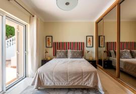 Desirable 5 bed villa on Santo Antonio Golf