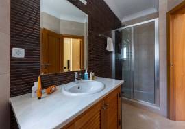 Desirable 5 bed villa on Santo Antonio Golf