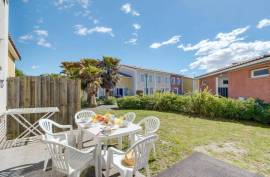 2 Bedroom Leaseback House For Sale In Résidence Le Domaine d’Enserune