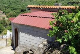 Farm With Land For Sale In Seia Guarda Serra da Estrela Natural Park