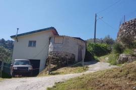 Farm With Land For Sale In Seia Guarda Serra da Estrela Natural Park