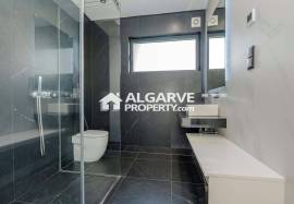 Albufeira Marina – Excellent villa with panoramic views