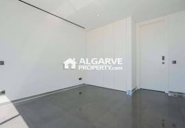 Albufeira Marina – Excellent villa with panoramic views
