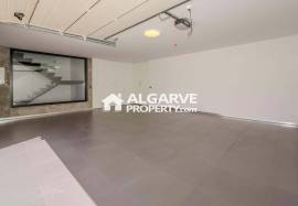 Albufeira Marina – Excellent villa with panoramic views