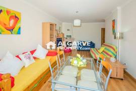 Lovely one bedroom Apartment near Falésia Beach and the Marina in Vilamoura, Algarve
