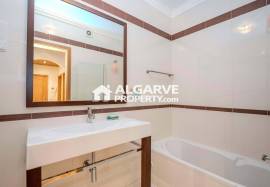 Lovely one bedroom Apartment near Falésia Beach and the Marina in Vilamoura, Algarve