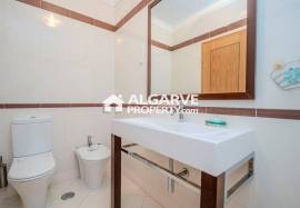 Lovely one bedroom Apartment near Falésia Beach and the Marina in Vilamoura, Algarve