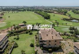 VILAMOURA - Luxury 3 bed PENTHOUSE apartment inside the GOLF COURSE