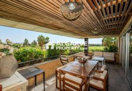 VILAMOURA - Luxury 3 bed PENTHOUSE apartment inside the GOLF COURSE