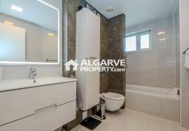 VILAMOURA - Luxury 3 bed PENTHOUSE apartment inside the GOLF COURSE