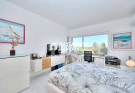 VILAMOURA - Luxury 3 bed PENTHOUSE apartment inside the GOLF COURSE