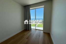 Luxurious brand new 3 bedroom apartment in front of Quarteira Beach, Algarve