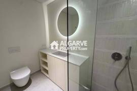 Luxurious brand new 3 bedroom apartment in front of Quarteira Beach, Algarve