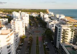 1 Bedroom Apartment in the Heart of Quarteira – 50m from the Beach and with All the Comfort