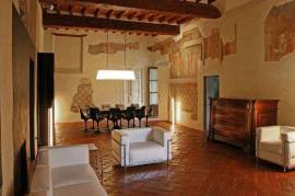 Frescoed Two-story Semi-Detached with garden, Florence - Tuscany