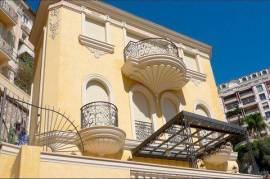 STUNNING 4-BEDROOM VILLA WITH SEA VIEW AND INDOOR POOL IN CONDAMINE – MONACO