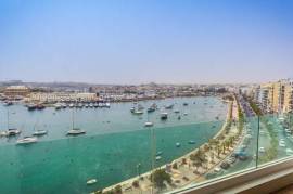 Large Seafront Apartment