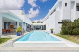 LUXURIOUS AND MODERN 4-BEDROOM VILLA LOCATED IN GRAND BAIE - MAURITIUS