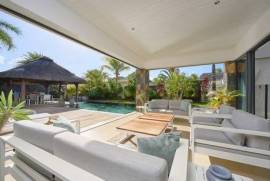 MAGNIFICENT BALINESE-STYLE VILLA LOCATED IN GRAND BAIE - MAURITIUS