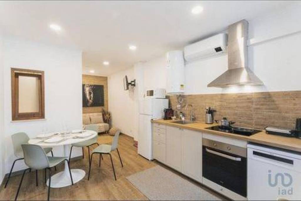 Prédio T3 em Peniche de 118,00 m²
